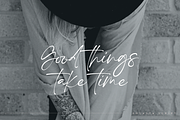 Solasta - organic script font, a Script Font by Only Fonts (Thumbnail 3 of 10)