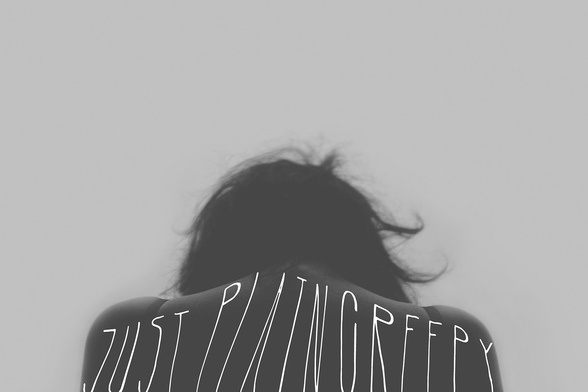 Slender, a Font by Rowlison Creative (Photo 14 of 14)