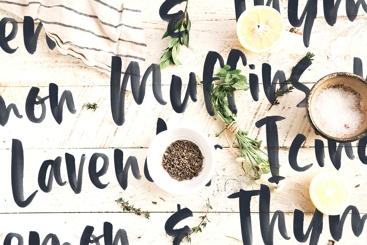 Palmetto SVG Font preview 3
