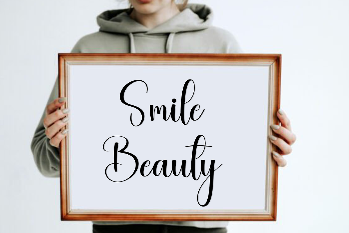 Stylish Signature, a Handwritten Font by FreshTypeINK (Photo 2 of 8)
