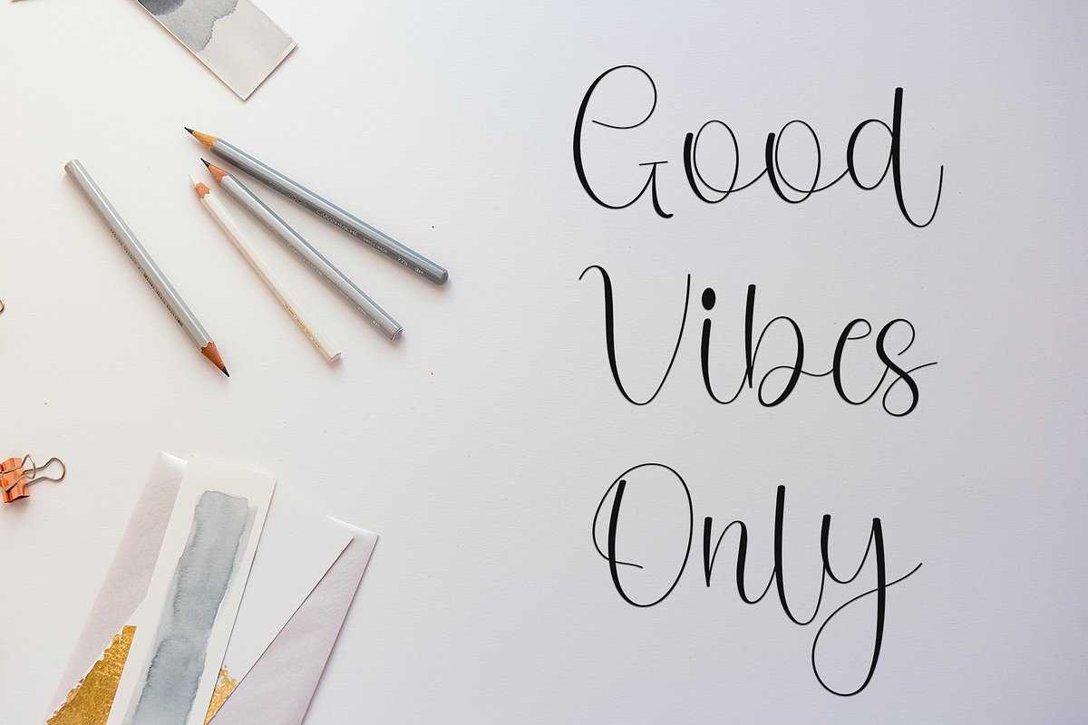 Holiday Christian, a Handwritten Font by FreshTypeINK (Photo 7 of 8)