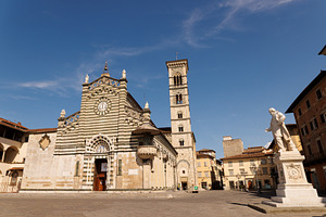 Cathedral of S. Stefano in Prato, Tuscany, Italy, an Architecture Photo by Bepslabor
