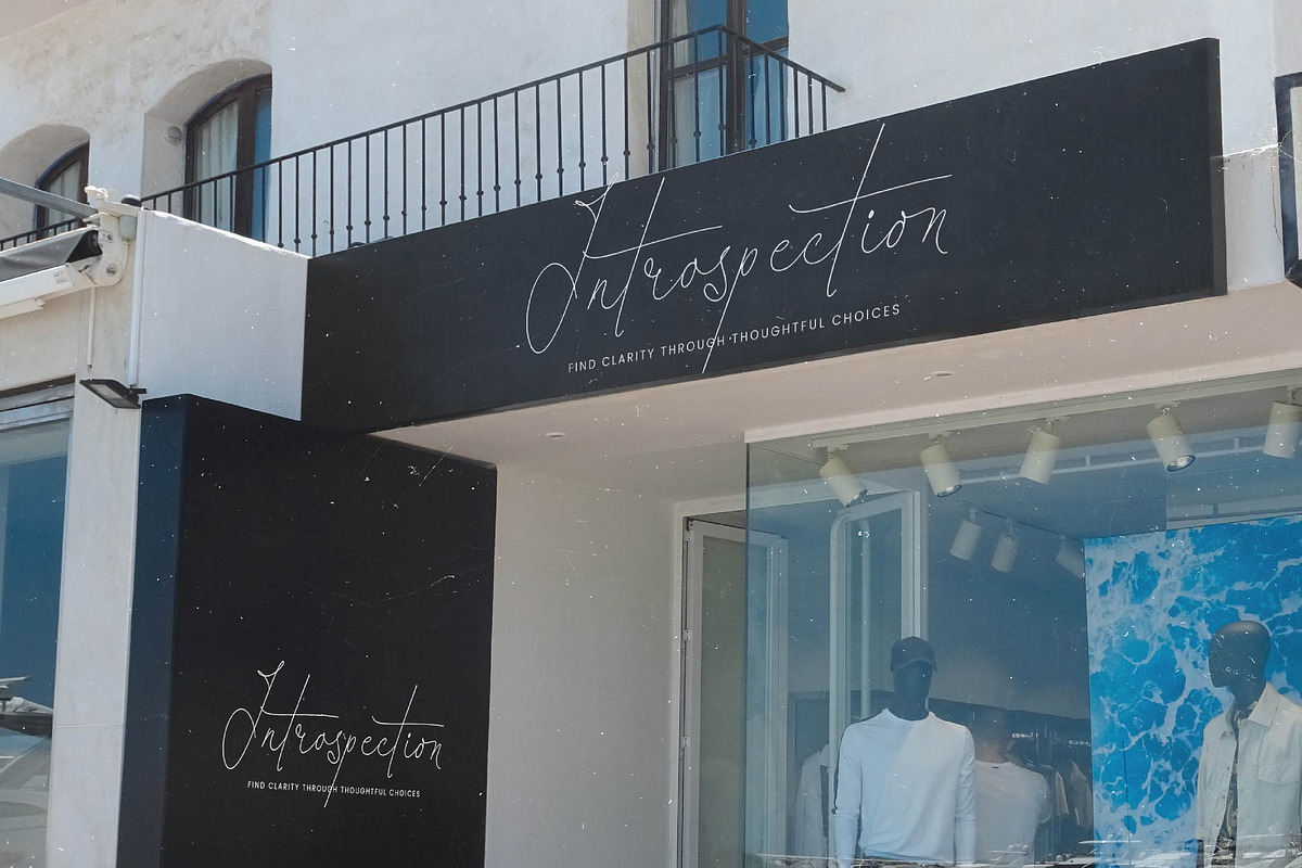 Santiago Portale Stylish Signature, a Script Font by stylishtype.co (Photo 16 of 20)