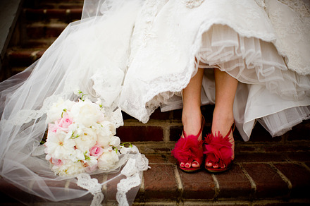 Red shoes 3, a Background Photo by Stocklane
