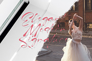 Caithlyn, a Script Font by Muntab_Art (Thumbnail 4 of 9)