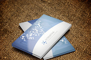 Business Card Medical, a Business Card Template by DesignsStore (Thumbnail 2 of 3)