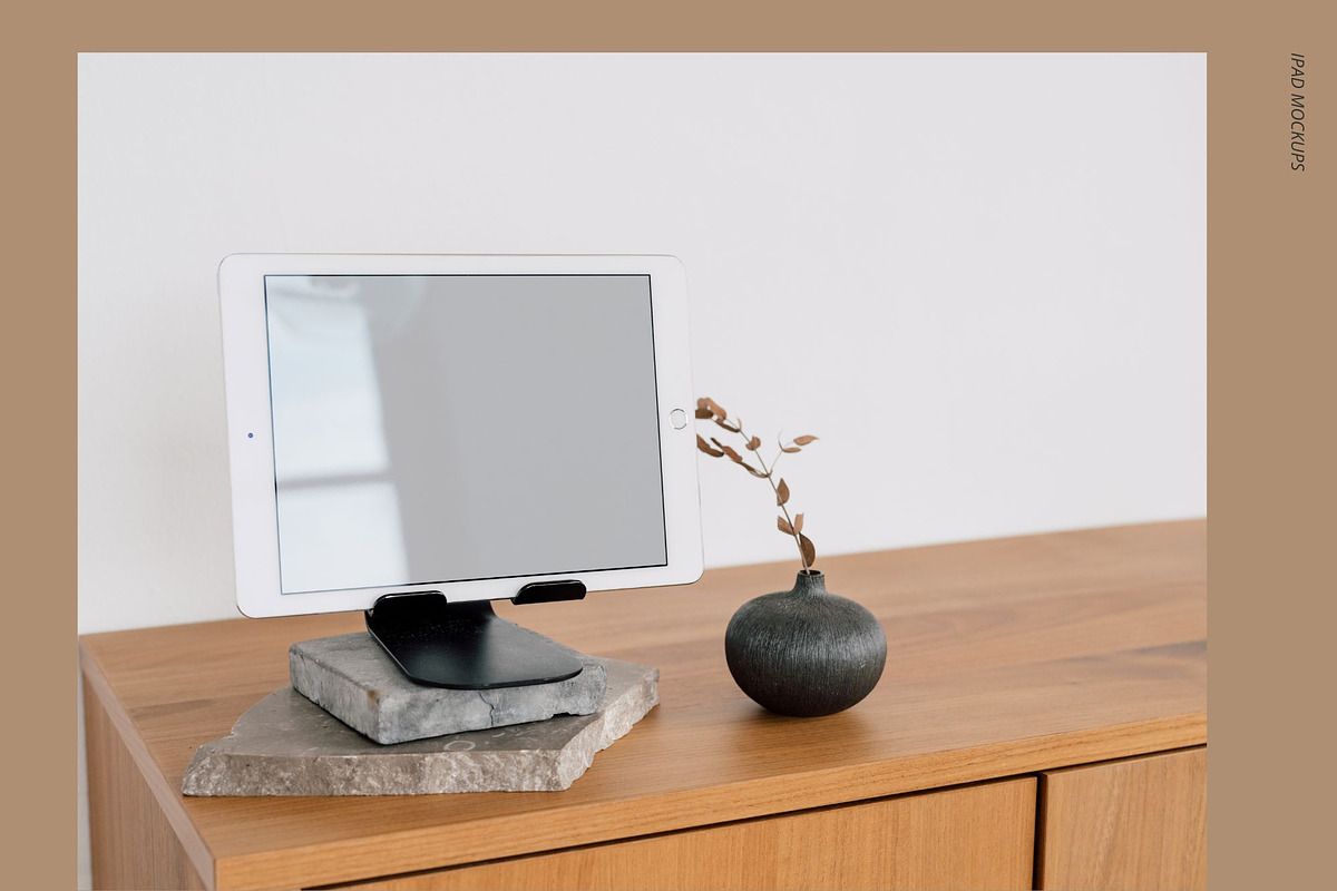 MOCKUP COLLECTION: CAES, a Mac Mockup by Studio Phylicia (Photo 5 of 8)