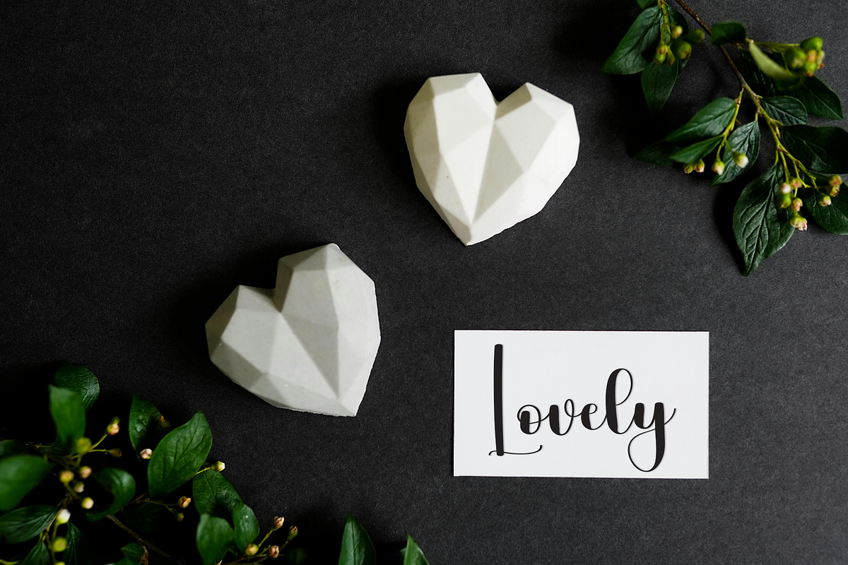 Sample Vacation, a Handwritten Font by FreshTypeINK (Photo 5 of 8)