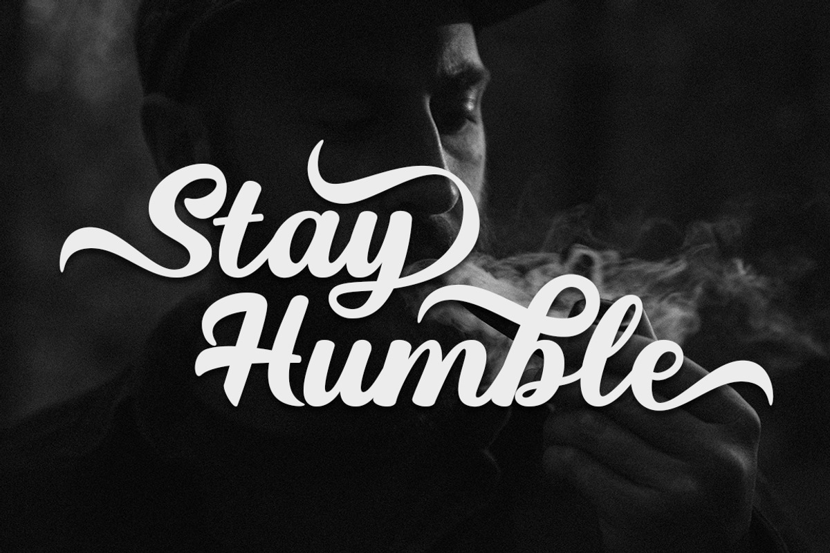 Seoul - Script Font, a Script Font by MjStudio31 (Photo 5 of 7)