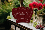 The Fioresque Handwritten Font, a Script Font by Calamar Studio (Thumbnail 10 of 19)