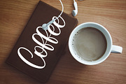 Sintha, a Handwritten Font by FreshTypeINK (Thumbnail 4 of 8)