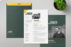 Resume/CV, a Resume Template by Reuix Studio