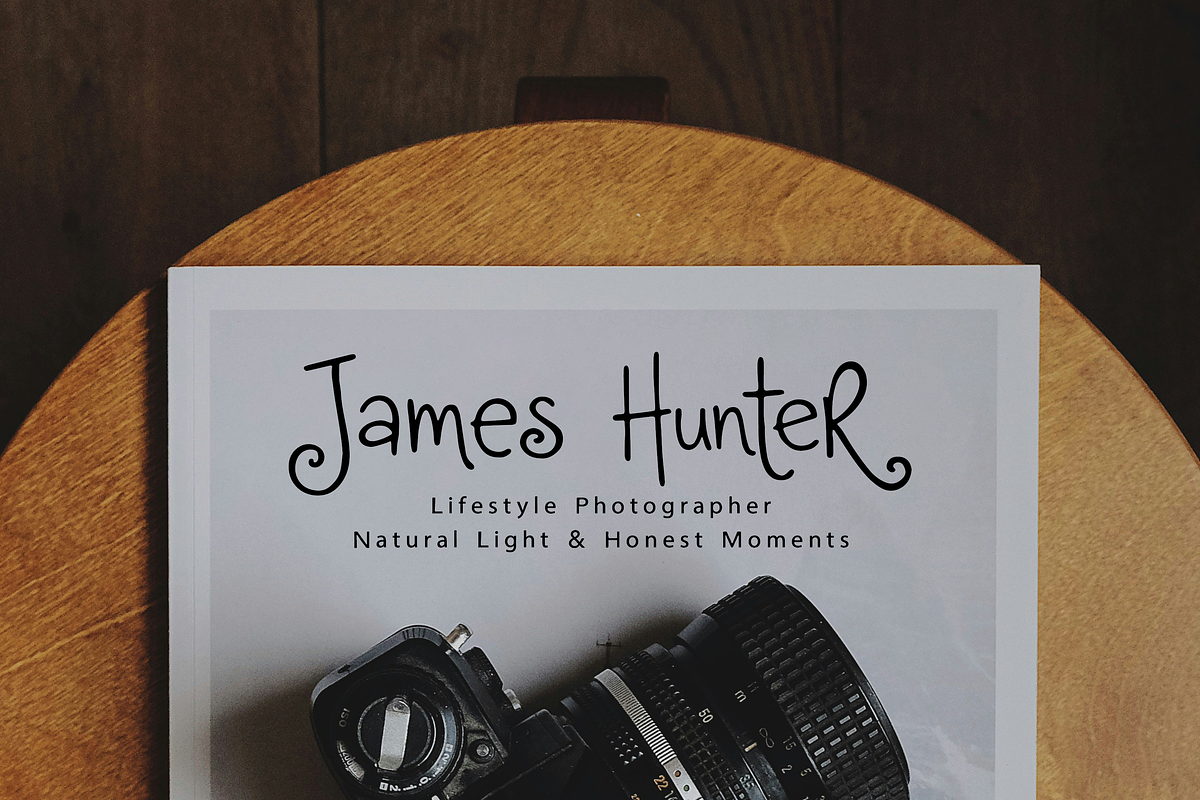Katie Ginger Font, a Script Font by gafaroff studio (Photo 3 of 7)