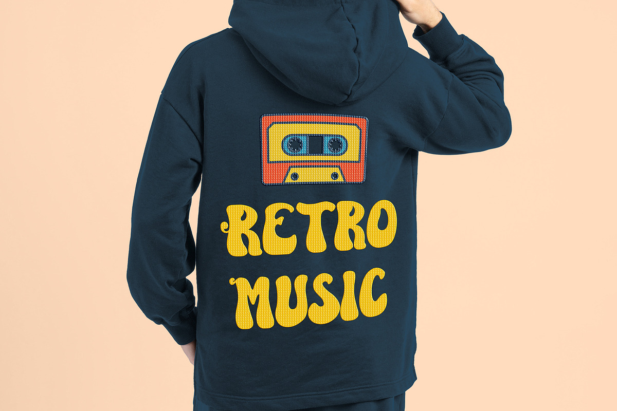 QueenMelody - Groovy Display Font, a Symbol Font by AQR Studio (Photo 9 of 9)