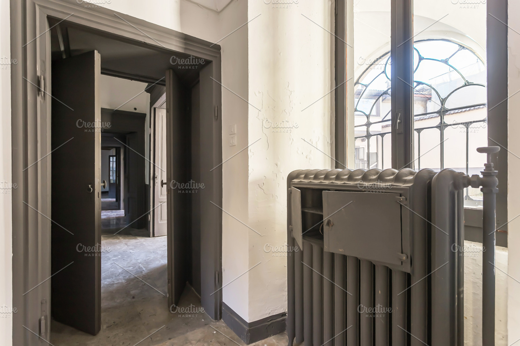 Antique cast iron radiator, an Architecture Photo by KYNA STUDIO