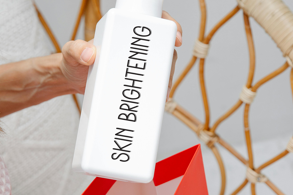 Paper Goods, a Sans Serif Font by FreshTypeINK (Photo 7 of 8)