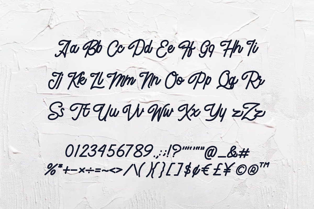 The Quilory, a Font by Rashdrawn (Photo 3 of 5)