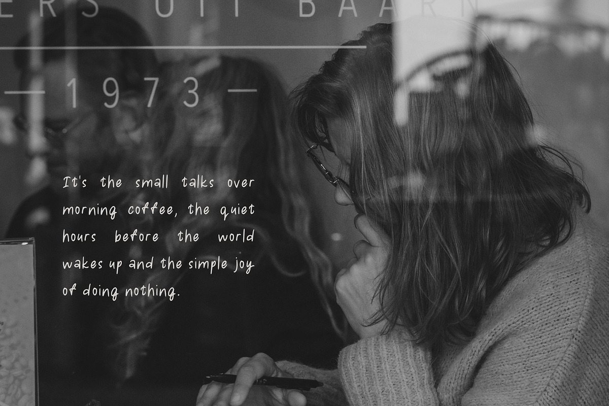 Small Talk. Casual Handwritten Font, a Handwritten Font by PaperJamLab (Photo 5 of 10)