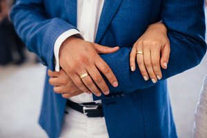 Hands of the Newlyweds