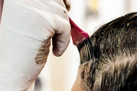 woman dying her hair, a Beauty & Fashion Photo by rarrarorro