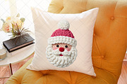 Crochet Faux Yarn Christmas Santa, an Illustration by SinaCreation (Thumbnail 5 of 7)