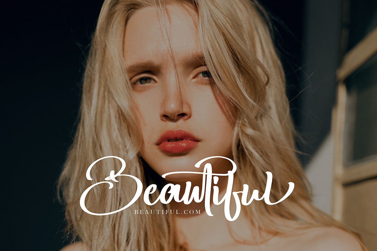 Banita Ralina, a Script Font by pineungtype (Photo 4 of 11)