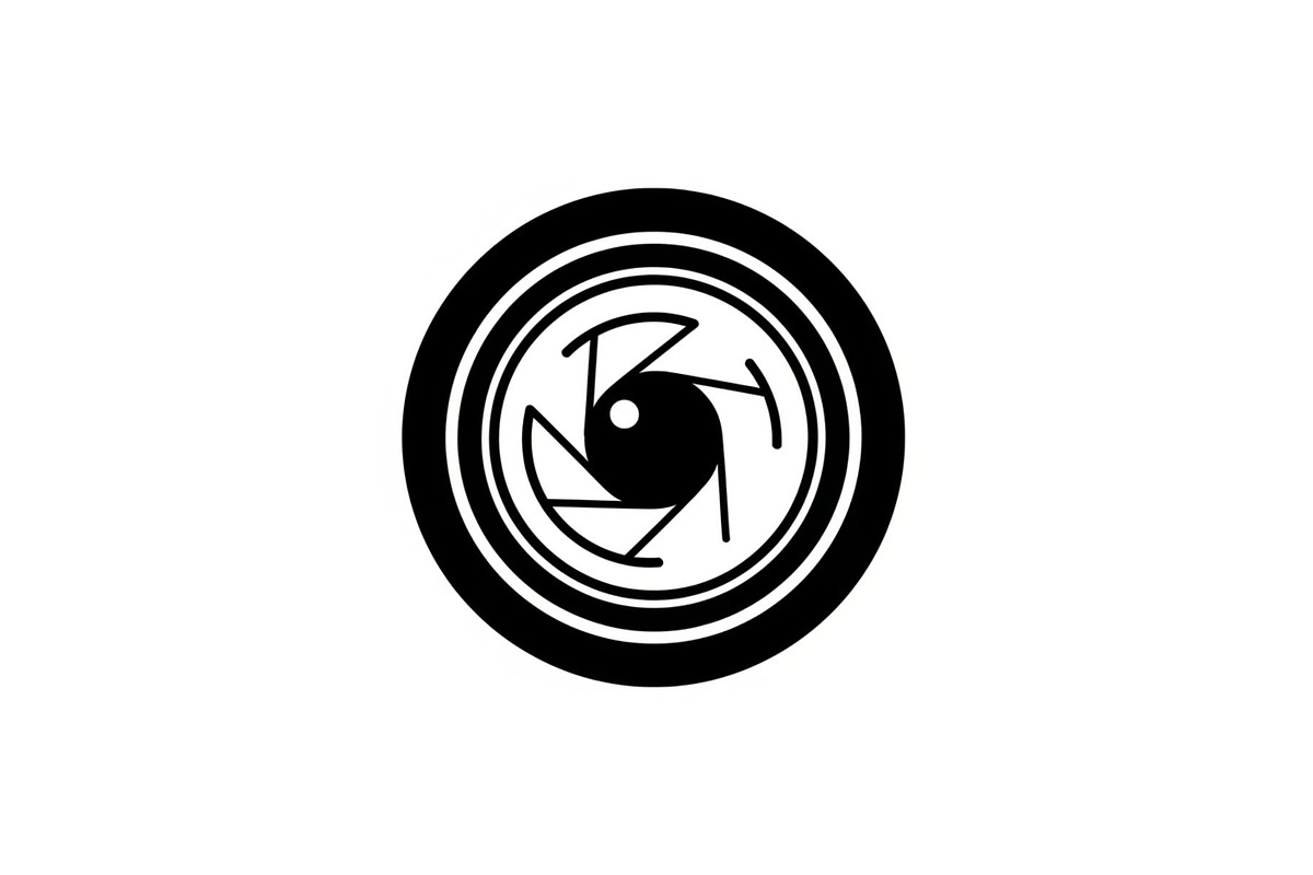 Camera Photography Vector Icon Bundl, an Illustration by Amazin_art (Photo 44 of 51)