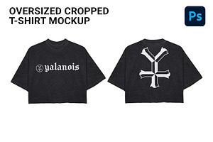 oversized cropped t-shirt mockup
