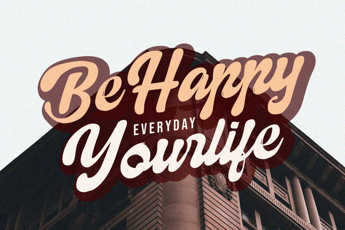 Simpson, a Font by Struggle Studio (Photo 2 of 8)