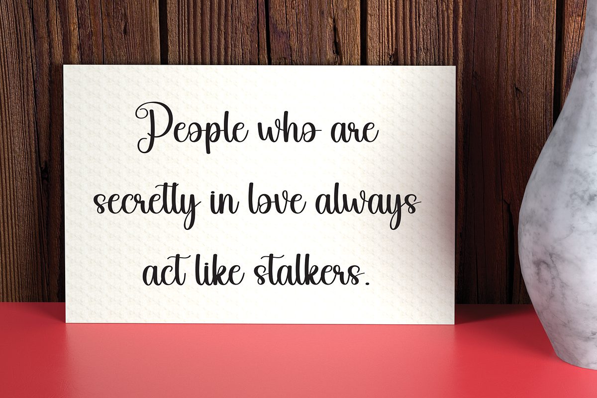 Madelyn | Script Font, a Handwritten Font by Scratchones (Photo 3 of 9)