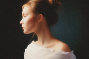 Grainy Glowing Photo Effect, a Layer Style Add-On by Design Squad (Thumbnail 7 of 7)