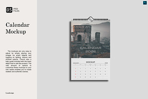 High Quality Calendar Mockup