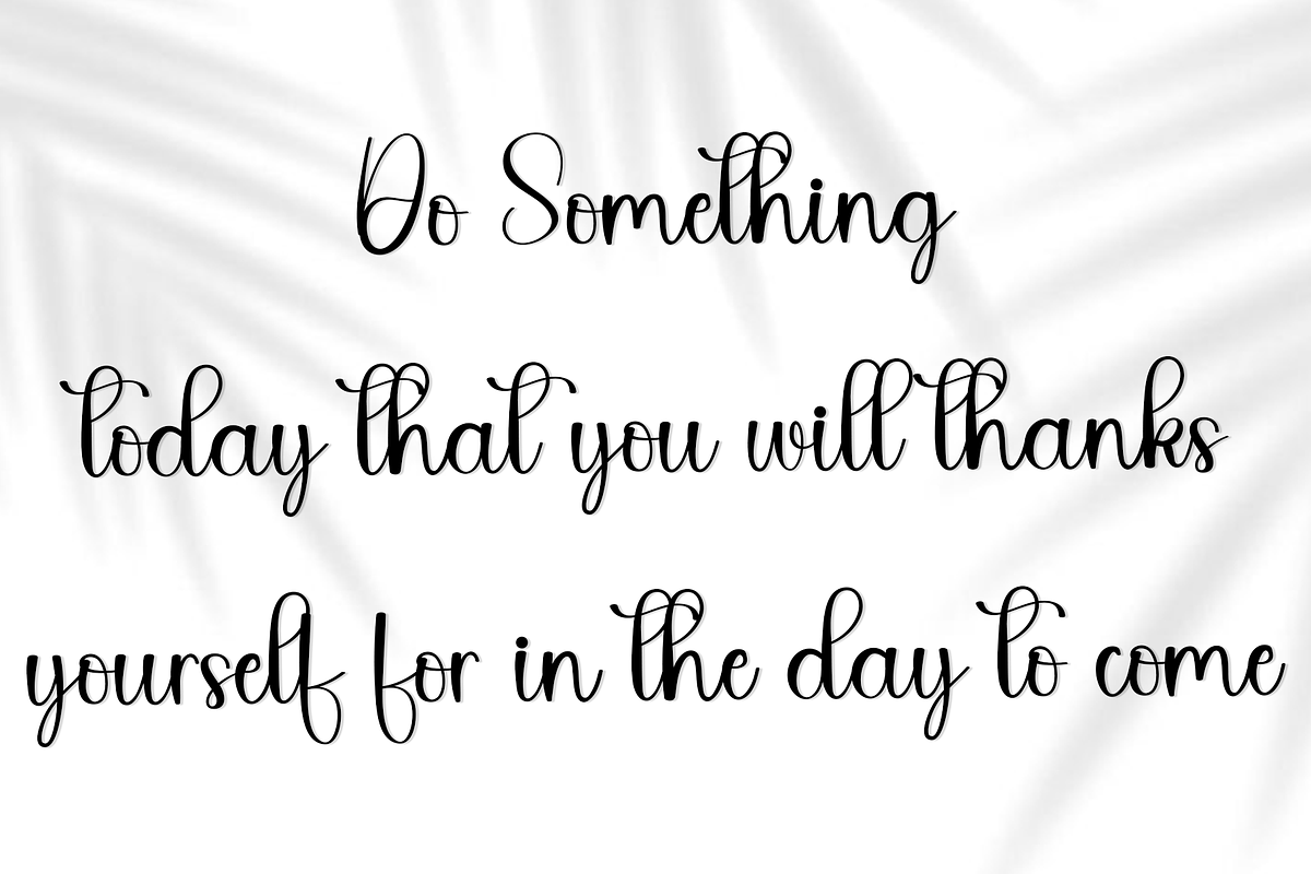 Photoline, a Handwritten Font by InermediaSTUDIO (Photo 6 of 8)