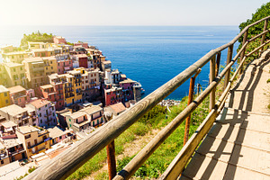Manarola town view in Cinque Terre, an Architecture Photo by BOOCYS
