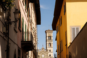 Cathedral of S. Stefano in Prato, Tuscany, Italy, an Architecture Photo by Bepslabor