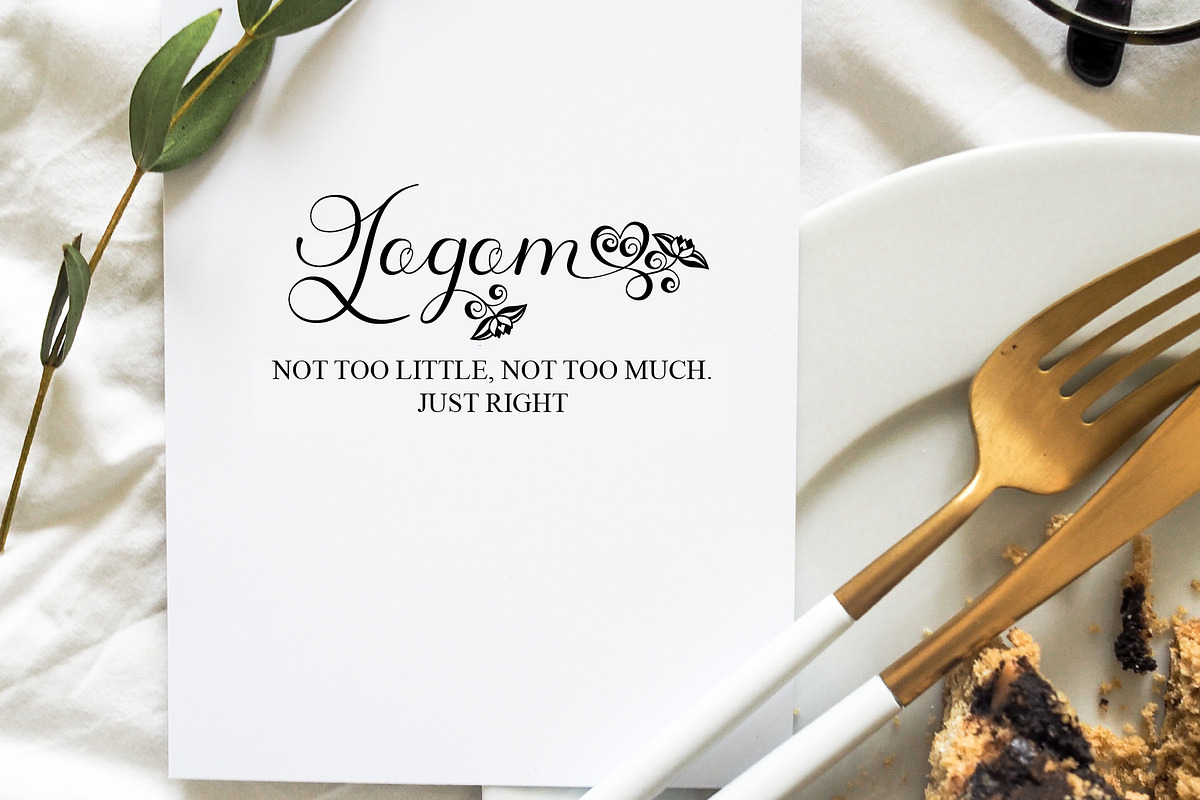 Flower Script Font, a Script Font by Densu Creative (Photo 6 of 9)
