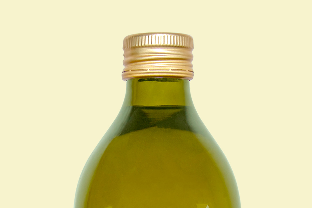 Olive oil - Bottle mockup, a Packaging Mockup by Makestudio (Photo 6 of 8)