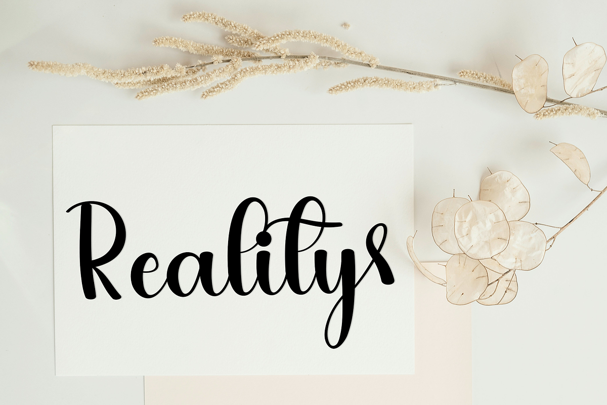Sweet Girly, a Handwritten Font by FreshTypeINK (Photo 4 of 7)