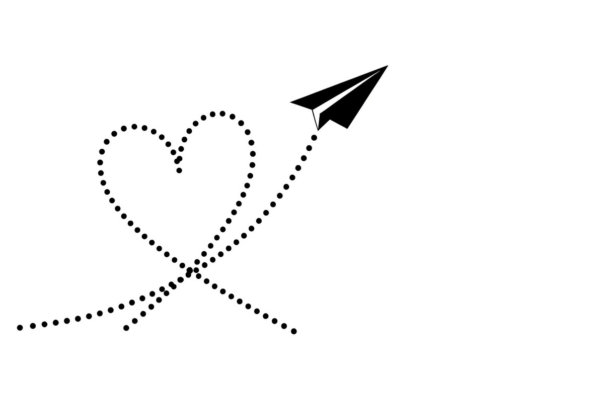 Paper Airplane Heart SVG Bundle, an Illustration by jahid234 (Photo 21 of 31)