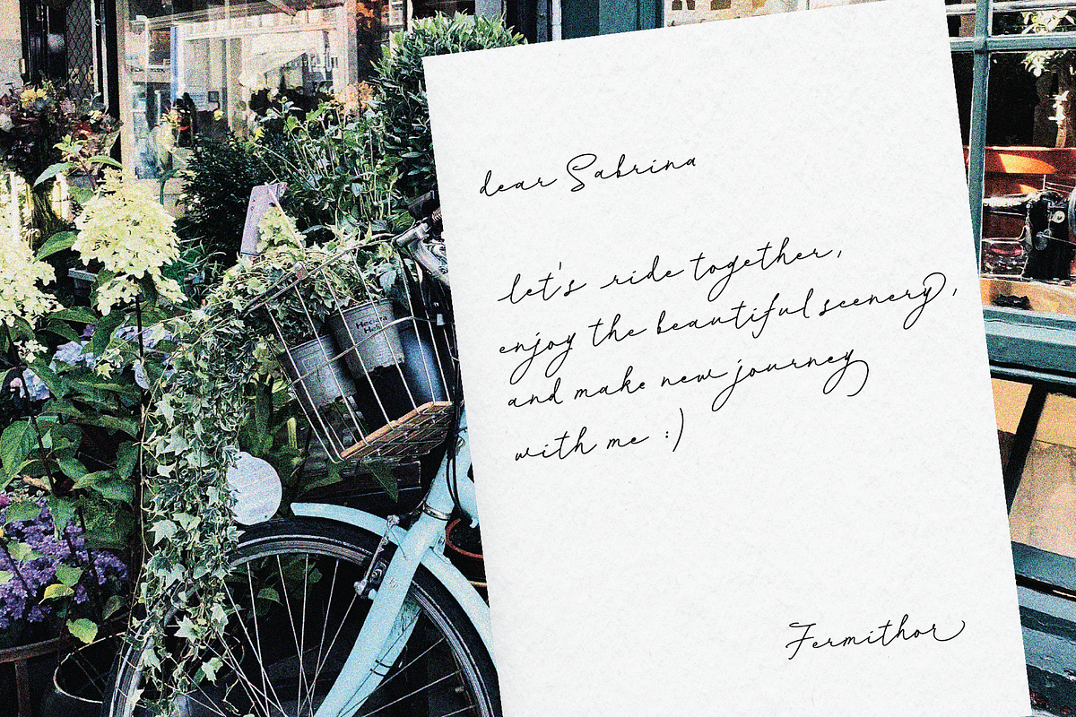 August Faith Handwritting, a Handwritten Font by Pinakiaa Studios (Photo 3 of 12)