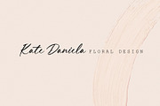 Everty Glorial Script, a Script Font by Cotbada_studio (Thumbnail 4 of 8)