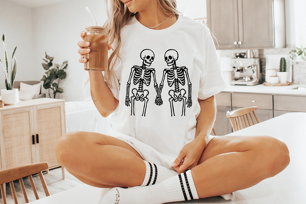 Skeleton Couple Holding Hands PNG, an Illustration by SharpMarketplace (Photo 9 of 9)