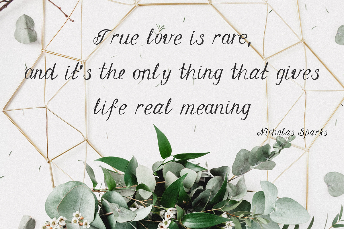 Geranium Font preview 8