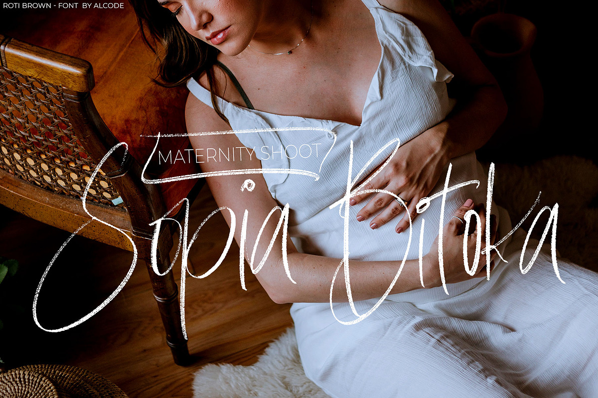 Roti Brown With 6 Editable logo, a Script Font by Alcode (Photo 11 of 15)