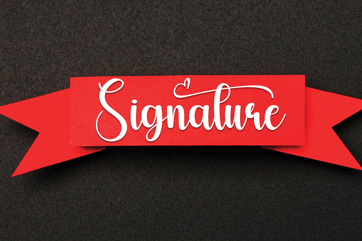 Smitson | Script Font, a Handwritten Font by Scratchones (Photo 4 of 9)