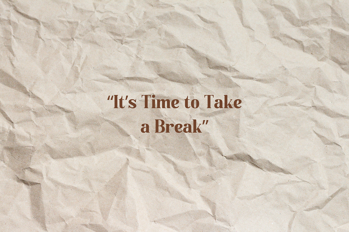 Delari - Lovable Serif Font, a Serif Font by Pikgura (Photo 7 of 7)