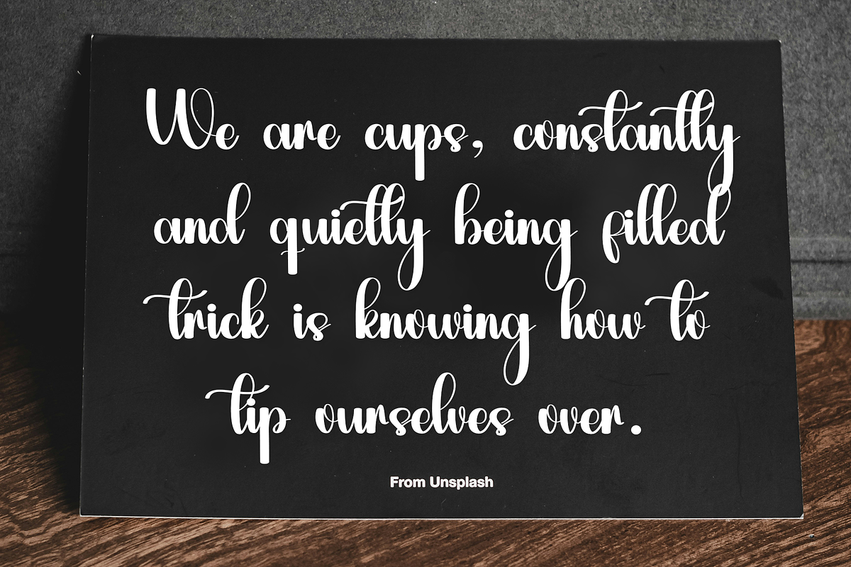 Magniton, a Handwritten Font by InermediaSTUDIO (Photo 2 of 7)