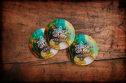 Round with 3 Moveable Business Cards
