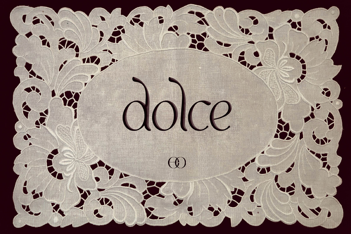 Dolce, a Font by CREOR STUDIO (Photo 4 of 4)