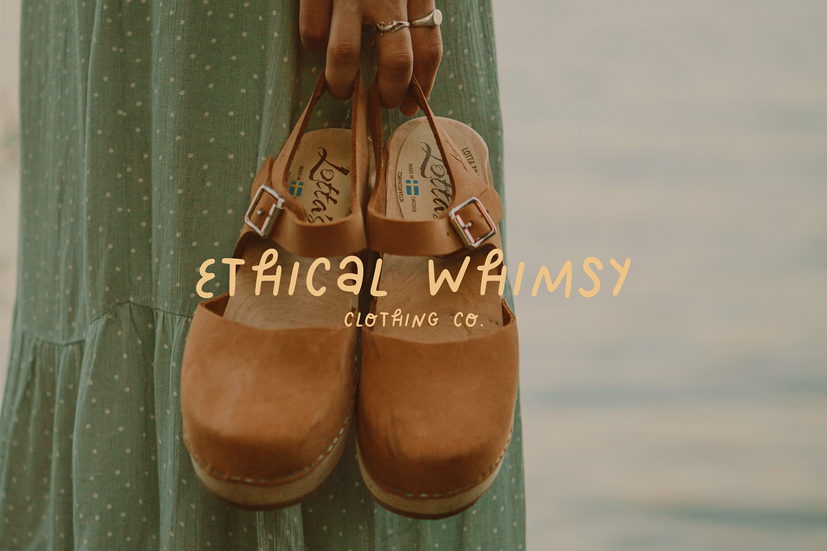 Brave Babe | A Handwritten Cute Font, a Font by Luna Studio (Photo 11 of 19)